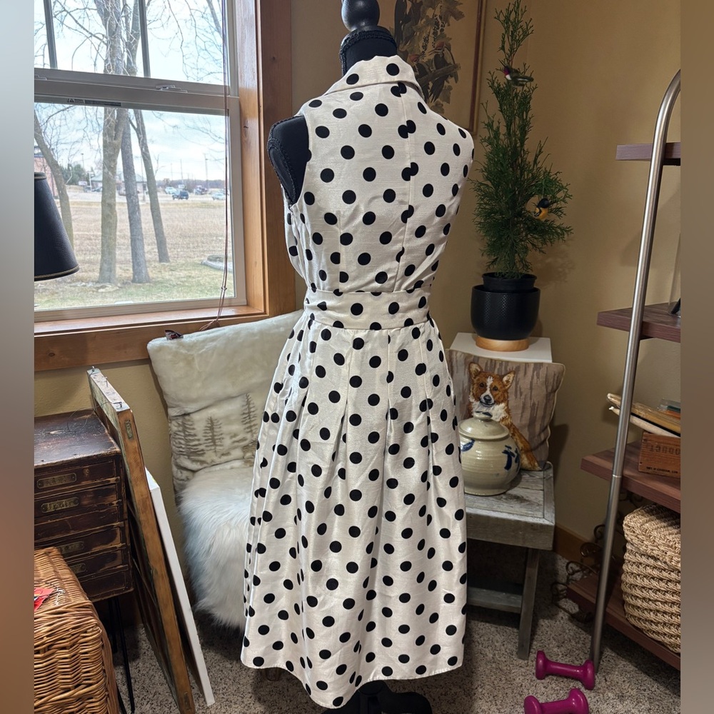Jessica Howard White and Black Polka Dot Sleeveless Tie-Waist Midi Dress - Picture 2 of 3